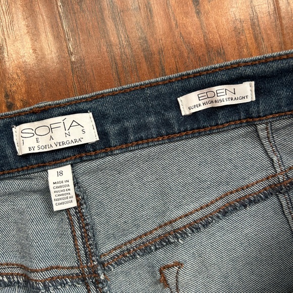 Sofia Jeans by Sofia Vergara Eden Super High-Rise Straight jean women’s size 18 - Picture 5 of 8